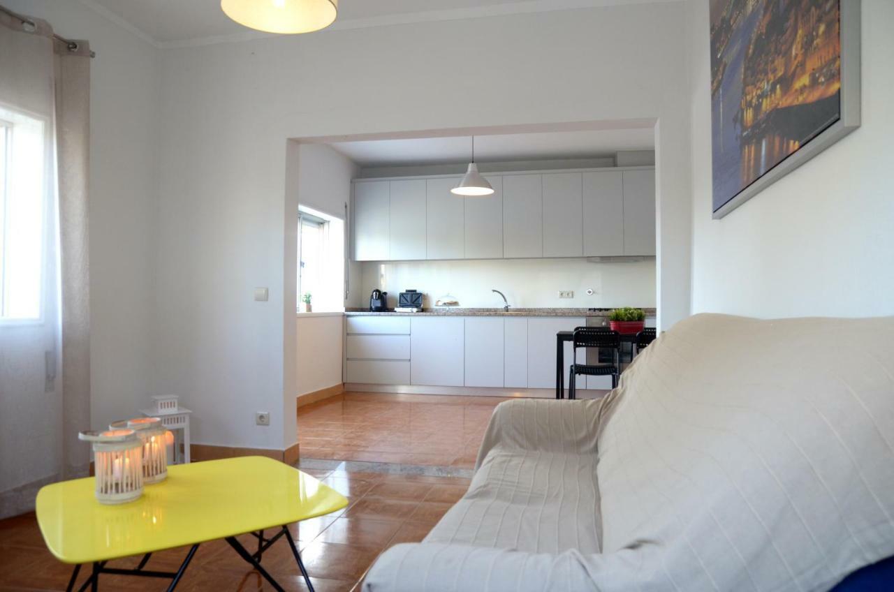 Porto Smart Apartments- Airport Perafita ภายนอก รูปภาพ